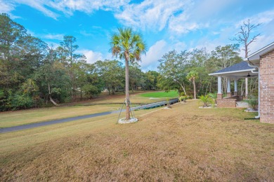 Welcome to the highly desirable Foxwood Golf neighborhood! This on Foxwood Country Club in Florida - for sale on GolfHomes.com, golf home, golf lot