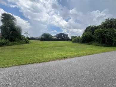 This beautiful Corner Lot is located in a lovely, established & on Del Tura Golf and Country Club in Florida - for sale on GolfHomes.com, golf home, golf lot
