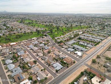 **Charming 2-Bed, 2-Bath Home with Golf Cart Garage-Move-In on Sun City Country Club in Arizona - for sale on GolfHomes.com, golf home, golf lot
