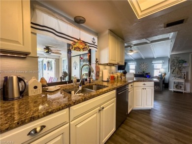 *NO Hurricane damage or flooding* Wow! NO FLOOD INSURANCE on El Rio Golf Course and Club in Florida - for sale on GolfHomes.com, golf home, golf lot