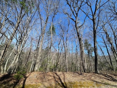 Build your new home in an established Sapphire Valley on Sapphire National Golf Club in North Carolina - for sale on GolfHomes.com, golf home, golf lot