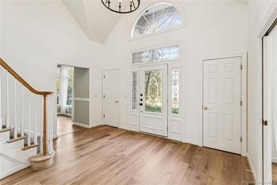 Elegant mostly first level all-brick home in Ford's Colony on Fords Colony Country Club in Virginia - for sale on GolfHomes.com, golf home, golf lot