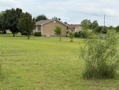 Here it is folks! Nice 2-bedroom 1 bath home sitting on 1.41 on P.A.R. Country Club in Texas - for sale on GolfHomes.com, golf home, golf lot