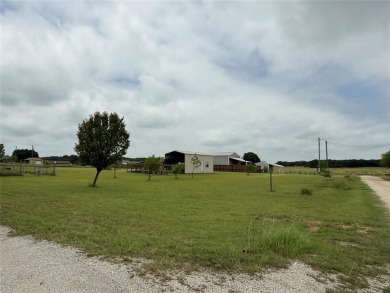 Here it is folks! Nice 2-bedroom 1 bath home sitting on 1.41 on P.A.R. Country Club in Texas - for sale on GolfHomes.com, golf home, golf lot