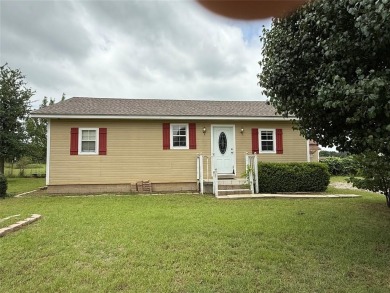 Here it is folks! Nice 2-bedroom 1 bath home sitting on 1.41 on P.A.R. Country Club in Texas - for sale on GolfHomes.com, golf home, golf lot