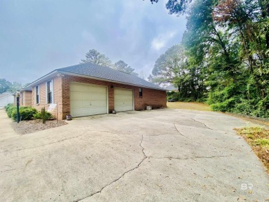 Welcome to your new home! Nestled in one of the area's most on Vanity Fair Golf and Tennis Club in Alabama - for sale on GolfHomes.com, golf home, golf lot