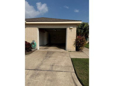 BEST VALUE IN THE NEIGHBORHOOD!  Step into this charming on South Padre Island Golf Club in Texas - for sale on GolfHomes.com, golf home, golf lot