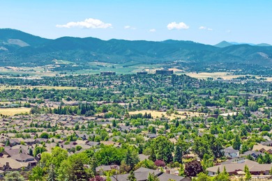 Panoramic views of the Rogue Valley! A picturesque setting of on  in Oregon - for sale on GolfHomes.com, golf home, golf lot