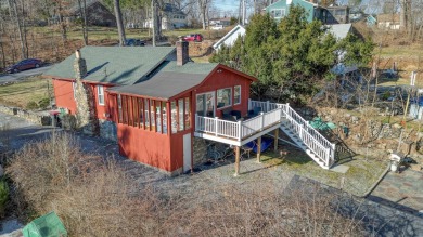 Welcome to Brookside Drive, a picturesque turn-key cottage on Anglebrook Golf Club in New York - for sale on GolfHomes.com, golf home, golf lot