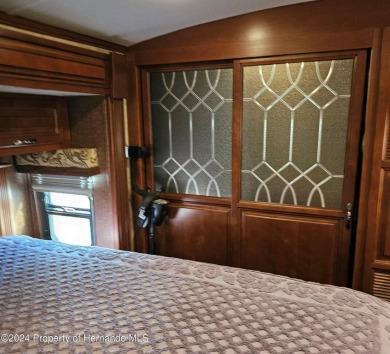 2014 Holiday Rambler Presidential by Monaco 39' NO LOT LEASE on Glen Lakes Country Club in Florida - for sale on GolfHomes.com, golf home, golf lot