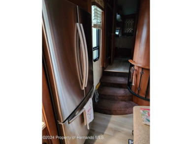 2014 Holiday Rambler Presidential by Monaco 39' NO LOT LEASE on Glen Lakes Country Club in Florida - for sale on GolfHomes.com, golf home, golf lot
