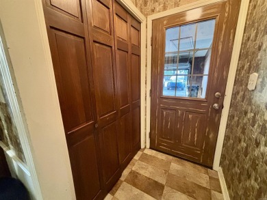 Beautiful home with golf course view.  This home is 2 br/2 Ba on Bald Knob Country Club in Arkansas - for sale on GolfHomes.com, golf home, golf lot