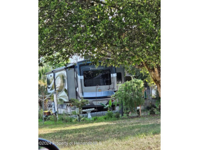 2014 Holiday Rambler Presidential by Monaco 39' NO LOT LEASE on Glen Lakes Country Club in Florida - for sale on GolfHomes.com, golf home, golf lot
