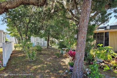 2014 Holiday Rambler Presidential by Monaco 39' NO LOT LEASE on Glen Lakes Country Club in Florida - for sale on GolfHomes.com, golf home, golf lot