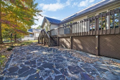 GOLF FRONT HOME on a quiet cul-de-sac and the first tee of the on Heatherhurst Golf Course in Tennessee - for sale on GolfHomes.com, golf home, golf lot