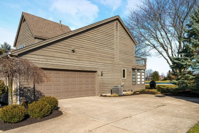 Stunning 2-story home on Muirfield Country Club Golf Course with on Muirfield Village Golf Club in Ohio - for sale on GolfHomes.com, golf home, golf lot