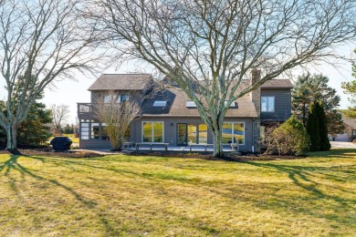 Stunning 2-story home on Muirfield Country Club Golf Course with on Muirfield Village Golf Club in Ohio - for sale on GolfHomes.com, golf home, golf lot