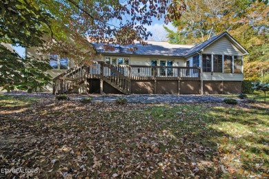 GOLF FRONT HOME on a quiet cul-de-sac and the first tee of the on Heatherhurst Golf Course in Tennessee - for sale on GolfHomes.com, golf home, golf lot