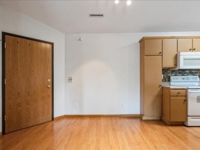 Welcome to easy living in this bright and airy 2-bedroom, 2-bath on St. Andrews Golf Club in Iowa - for sale on GolfHomes.com, golf home, golf lot