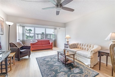 Move Right In just bring your personal possessions!!! This condo on Seven Lakes Golf and Tennis Community in Florida - for sale on GolfHomes.com, golf home, golf lot