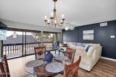 BEAUTIFULLY UPDATED TOP FLOOR GOLF COURSE UNIT WITH 2 BEDROOMS on Diamondhead Country Club in Mississippi - for sale on GolfHomes.com, golf home, golf lot