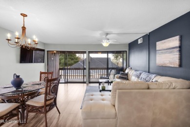 BEAUTIFULLY UPDATED TOP FLOOR GOLF COURSE UNIT WITH 2 BEDROOMS on Diamondhead Country Club in Mississippi - for sale on GolfHomes.com, golf home, golf lot