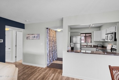 BEAUTIFULLY UPDATED TOP FLOOR GOLF COURSE UNIT WITH 2 BEDROOMS on Diamondhead Country Club in Mississippi - for sale on GolfHomes.com, golf home, golf lot