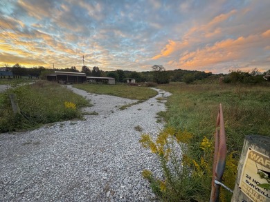 8.75 Unrestricted Acres Close to Beautiful Lake Cumberland on Woodson Bend Resort in Kentucky - for sale on GolfHomes.com, golf home, golf lot