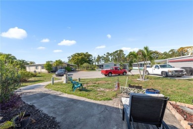 This well-kept home in the 'pets allowed' section of Six Lakes on Six Lakes Country Club in Florida - for sale on GolfHomes.com, golf home, golf lot