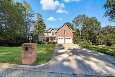 Welcome to this stunning custom-built home in the highly on Catawba Springs Golf Course At Lake Hickory  in North Carolina - for sale on GolfHomes.com, golf home, golf lot