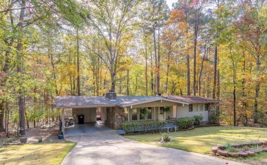 Move in ready home situated amidst the trees! This tranquil home on DeSoto Golf Course in Arkansas - for sale on GolfHomes.com, golf home, golf lot