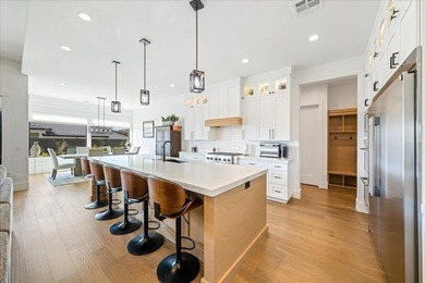 Upscale home in desirable Green Springs neighborhood. Home on Green Spring Country Club in Utah - for sale on GolfHomes.com, golf home, golf lot