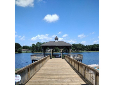 Charming 1 Bed, 1 Bath Condo in Leisure Village * Lakewood on Lakewood Country Club in New Jersey - for sale on GolfHomes.com, golf home, golf lot