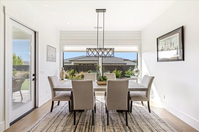 Upscale home in desirable Green Springs neighborhood. Home on Green Spring Country Club in Utah - for sale on GolfHomes.com, golf home, golf lot