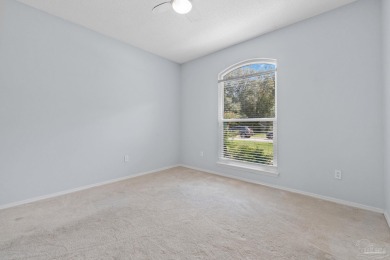 Come see this truly Florida style 4 bedroom home. It's an all on Marcus Pointe Golf Club in Florida - for sale on GolfHomes.com, golf home, golf lot