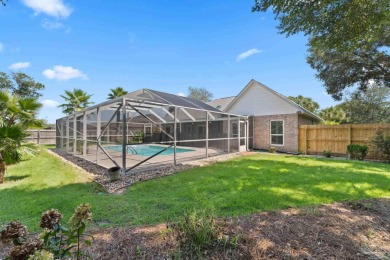 Come see this truly Florida style 4 bedroom home. It's an all on Marcus Pointe Golf Club in Florida - for sale on GolfHomes.com, golf home, golf lot