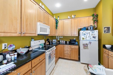 Welcome to the beautiful Brunswick Plantation community. This on Brunswick Plantation and Golf Resorts in North Carolina - for sale on GolfHomes.com, golf home, golf lot