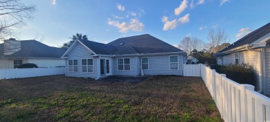 LOCATION,LOCATION,LOCATION,ENJOY THIS 3 BEDROOMS,2 BATH RANCH on River Oaks Golf Plantation  in South Carolina - for sale on GolfHomes.com, golf home, golf lot