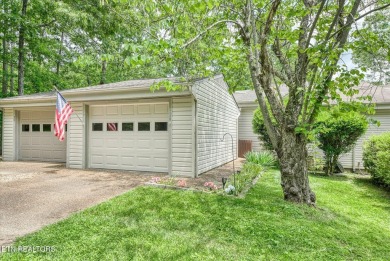 This charming 2 bed, 2 bath townhome is just steps from Lake on Druid Hills Golf Club in Tennessee - for sale on GolfHomes.com, golf home, golf lot
