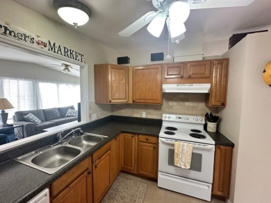 A beautiful and well cared for Barrington home with 2 bedrooms on Del Tura Golf and Country Club in Florida - for sale on GolfHomes.com, golf home, golf lot