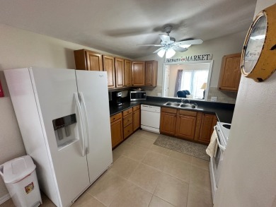 A beautiful and well cared for Barrington home with 2 bedrooms on Del Tura Golf and Country Club in Florida - for sale on GolfHomes.com, golf home, golf lot