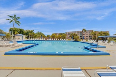 ONE OF THE NEWEST CONDOS IN THE COMPLEX | BUILT IN 1996 | on Sunrise Lakes Phase IV Golf Course in Florida - for sale on GolfHomes.com, golf home, golf lot