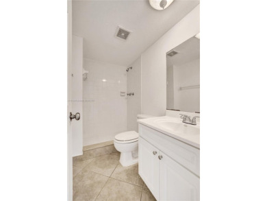Beautifully maintained 2-bedroom, 2-bath in the highly on Pine Island Ridge Country Club in Florida - for sale on GolfHomes.com, golf home, golf lot