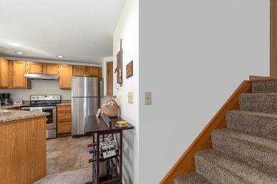 Nicely updated golf villa. Overlooking Eagle Ridge East Golf on  in Illinois - for sale on GolfHomes.com, golf home, golf lot