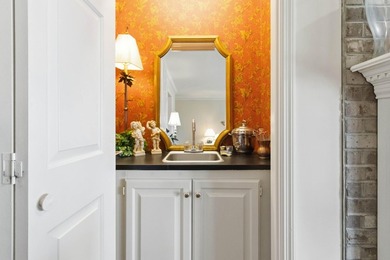 Golf course living with a view! This townhome located in the on Eagles Nest Country Club in Kentucky - for sale on GolfHomes.com, golf home, golf lot