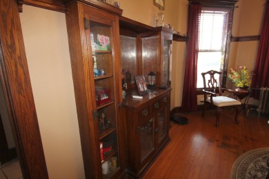 This home was built in the early 1900's! Court House records on Lockwood Golf Course in Missouri - for sale on GolfHomes.com, golf home, golf lot