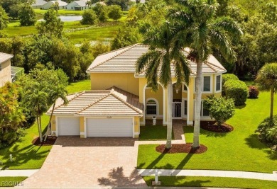 SPACIOUS & UPDATED 5B+Loft/3Ba family home that is OUT of the on Cross Creek Country Club in Florida - for sale on GolfHomes.com, golf home, golf lot