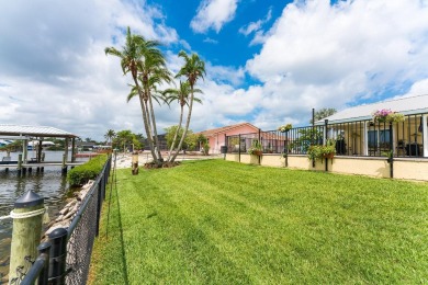 Waterfront and no flood damage due to an 11' elevation!  Welcome on Apollo Beach Golf and Sea Club in Florida - for sale on GolfHomes.com, golf home, golf lot