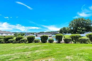 Step inside this beautifully decorated townhome in the on Fox Den Country Club in North Carolina - for sale on GolfHomes.com, golf home, golf lot
