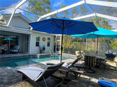 Full golf membership included with this furnished 2bedroom + on Forest Glen Golf and Country Club in Florida - for sale on GolfHomes.com, golf home, golf lot